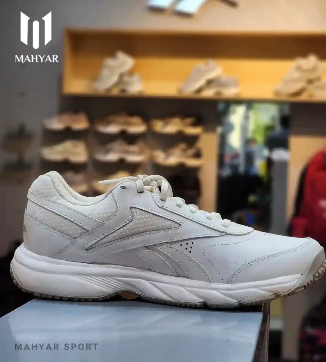 کتانی پیاده روی مردانه ریباک FU7354 — تصویر ۴