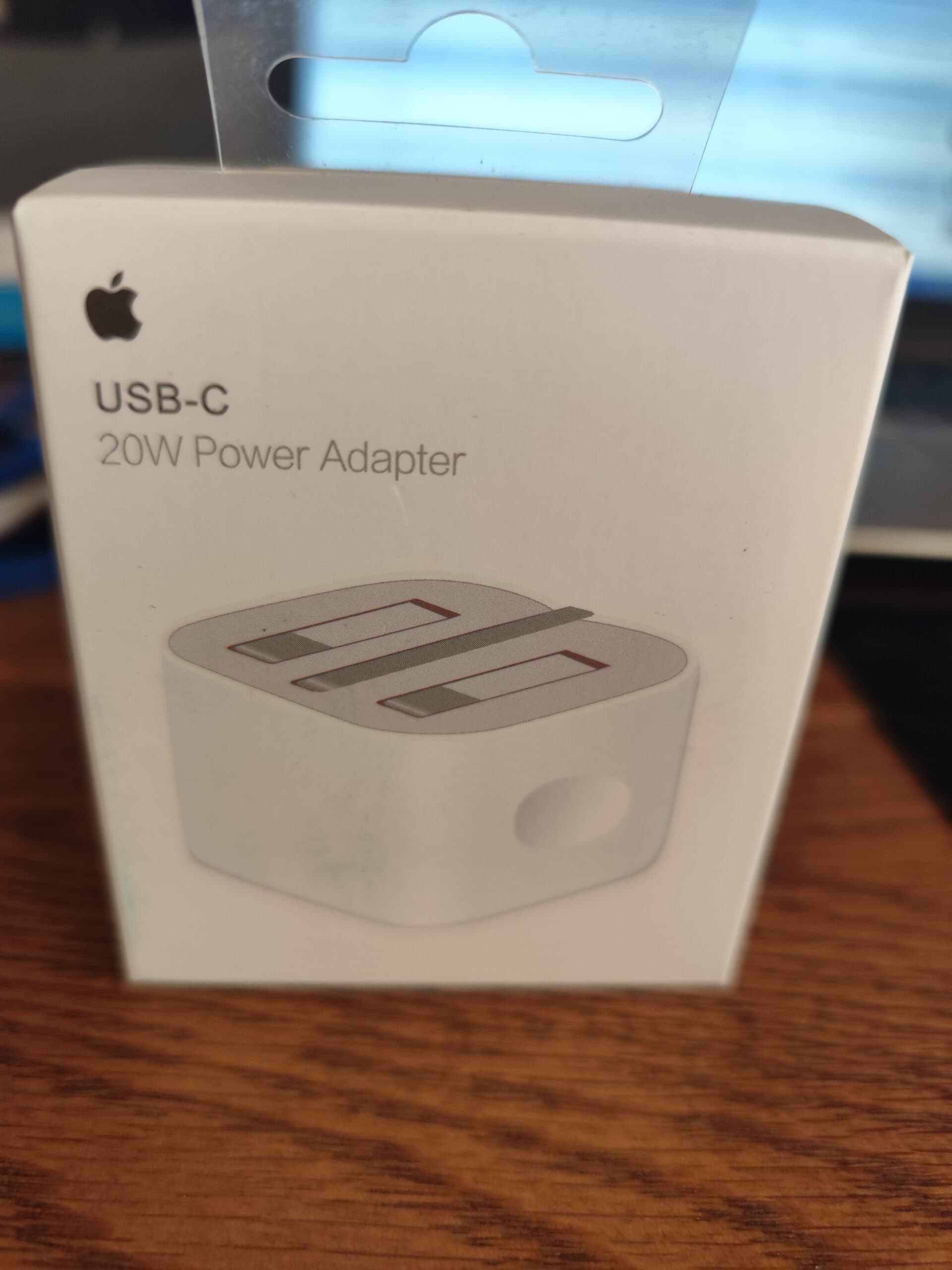آداپتور 20 وات اپلی usb-c 20W Power Adapter