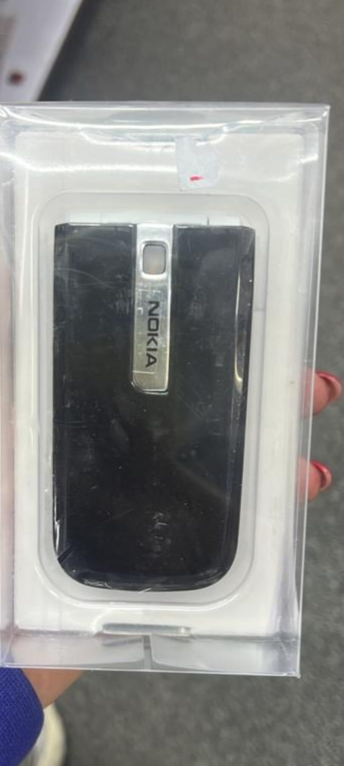 گوشی موبایل طرح نوکیا تاشو Nokia 2505 — تصویر ۳