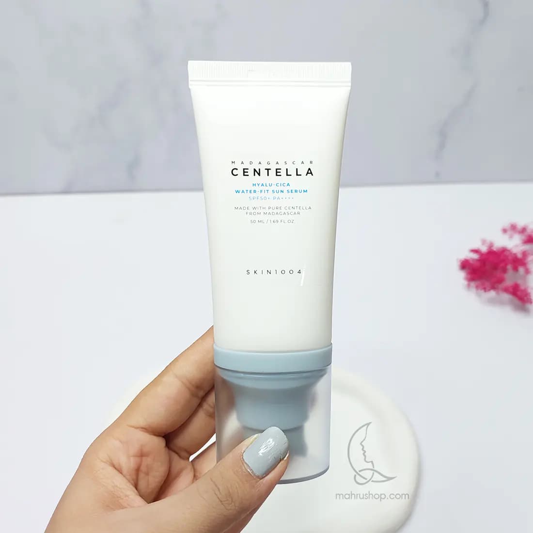کرم ضدآفتاب سنتلا اسکین 1004 با spf50 حجم 50 میلی لیتر