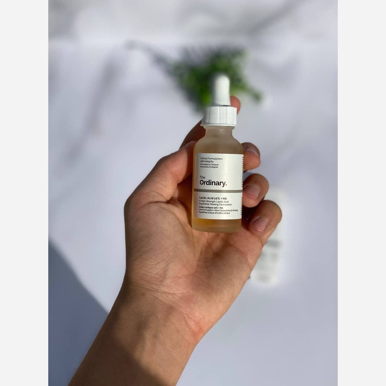 سرم لاکتیک اسید 10 درصد اوردینری 30 میل ( لایه بردار و شفاف کننده ) — تصویر ۶