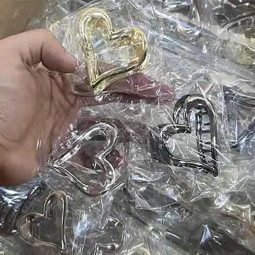 کلیپس قلبی فلزی
