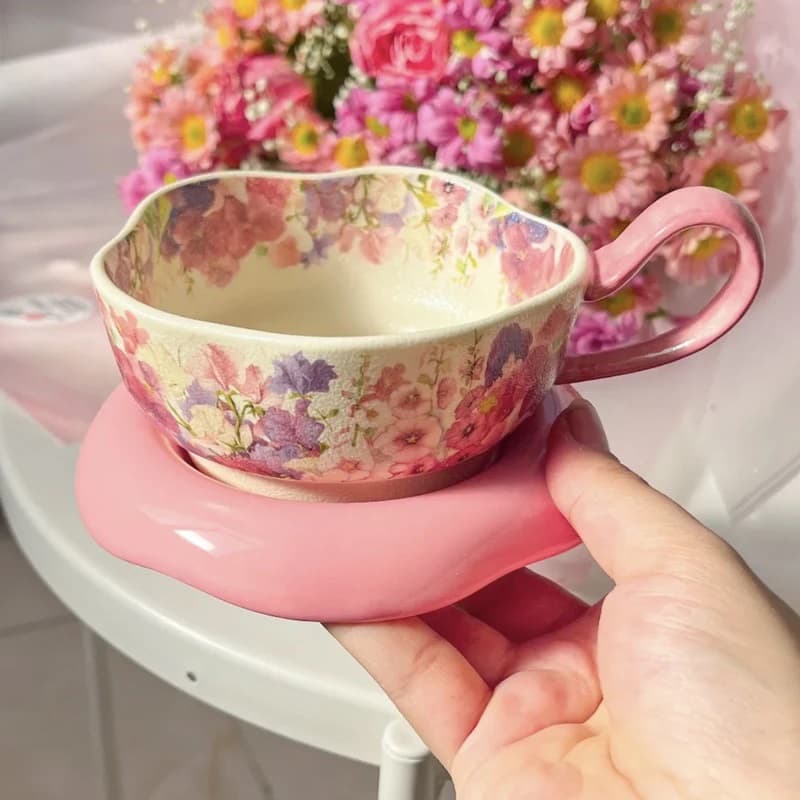 لته خوری با نلبکی طرح گل بهار