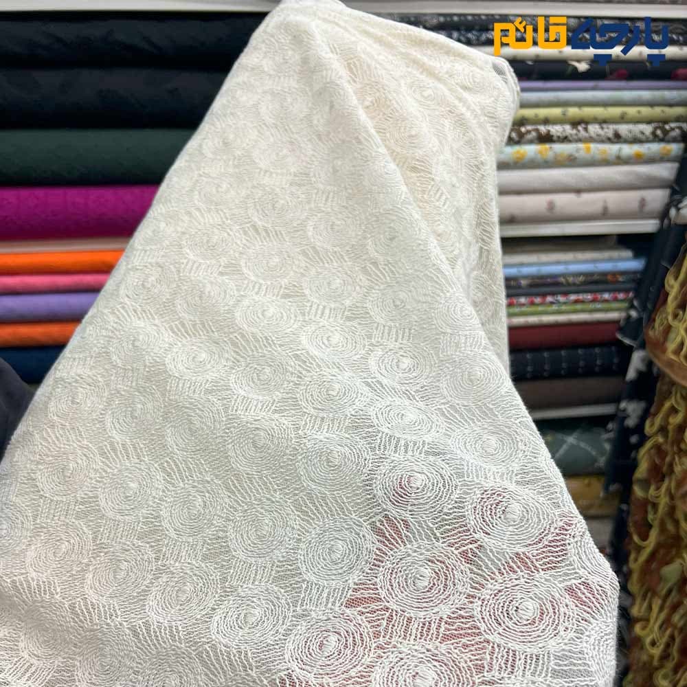 پارچه مجلسی تور کتان طرح دایره ای رنگ کرم نچرال (طبیعی) عرض۱۴۵ کد5856