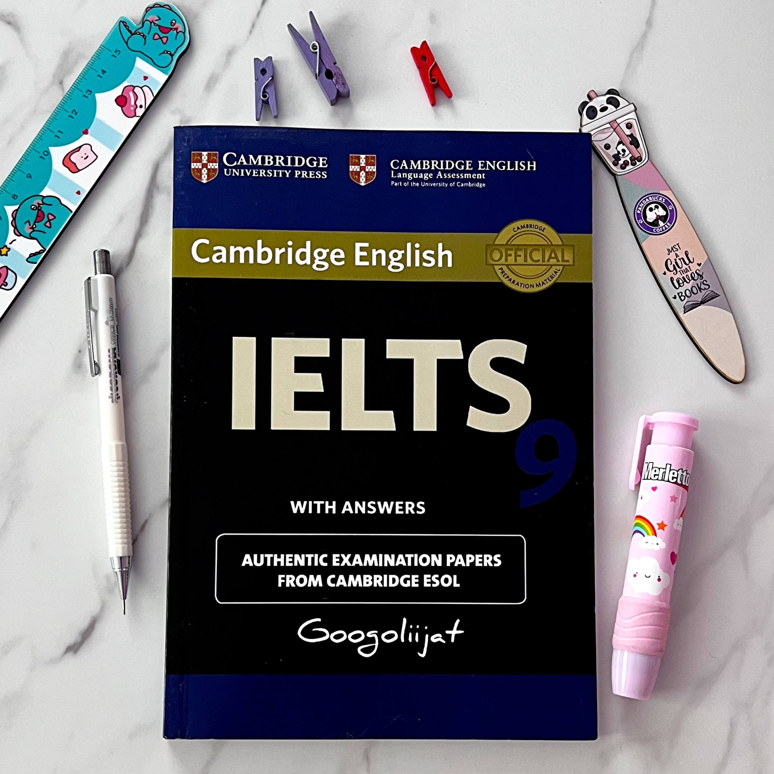 کتاب زبان Cambridge English IELTS 9