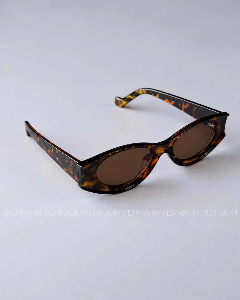 عینک افتابی زنانه LOEWE