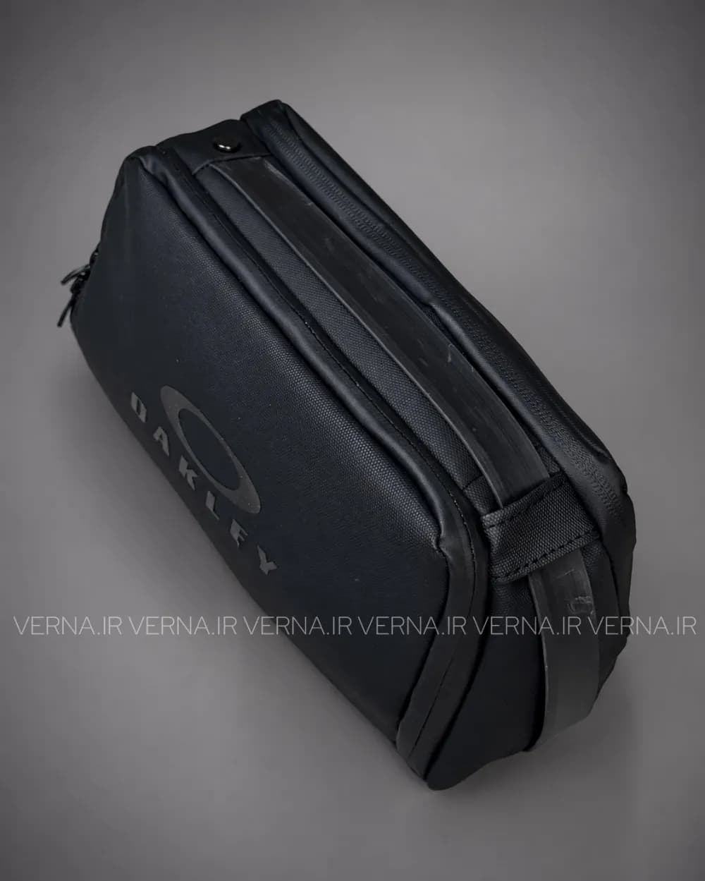 شوزبگ سوزنی OAKLEY — تصویر ۳