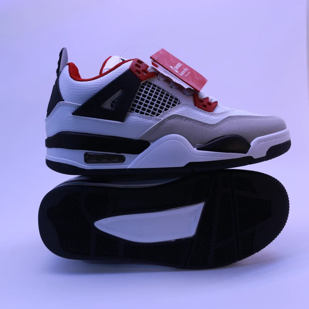 کتونی زنانه نایکی جردن ۴ تورو براوو | Nike Air Jordan 4 Toro Bravo — تصویر ۲