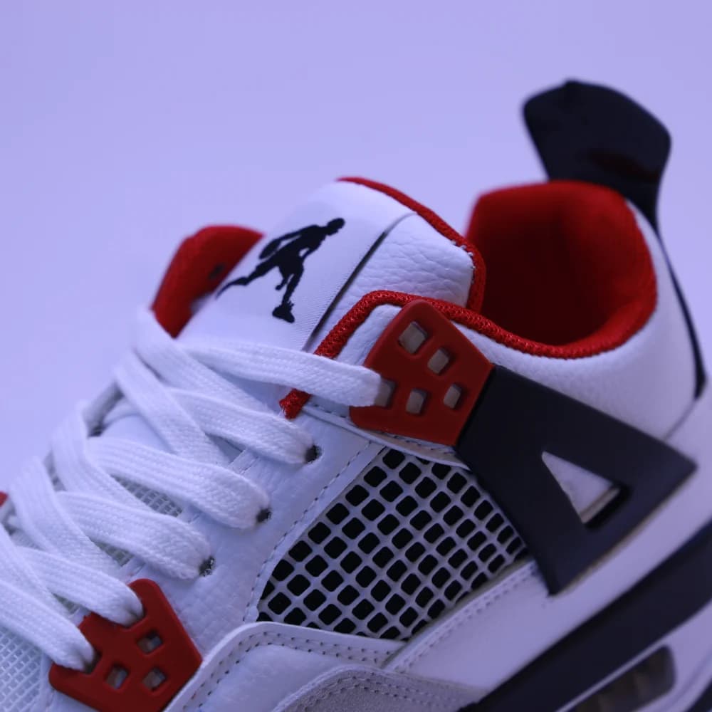 کتونی زنانه نایکی جردن ۴ تورو براوو | Nike Air Jordan 4 Toro Bravo — تصویر ۵
