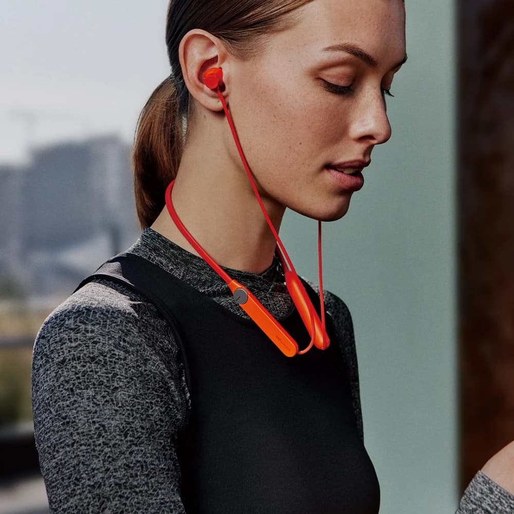 هندزفری گردنی ناتینگ پرو CMF Neckband Pro — تصویر ۳