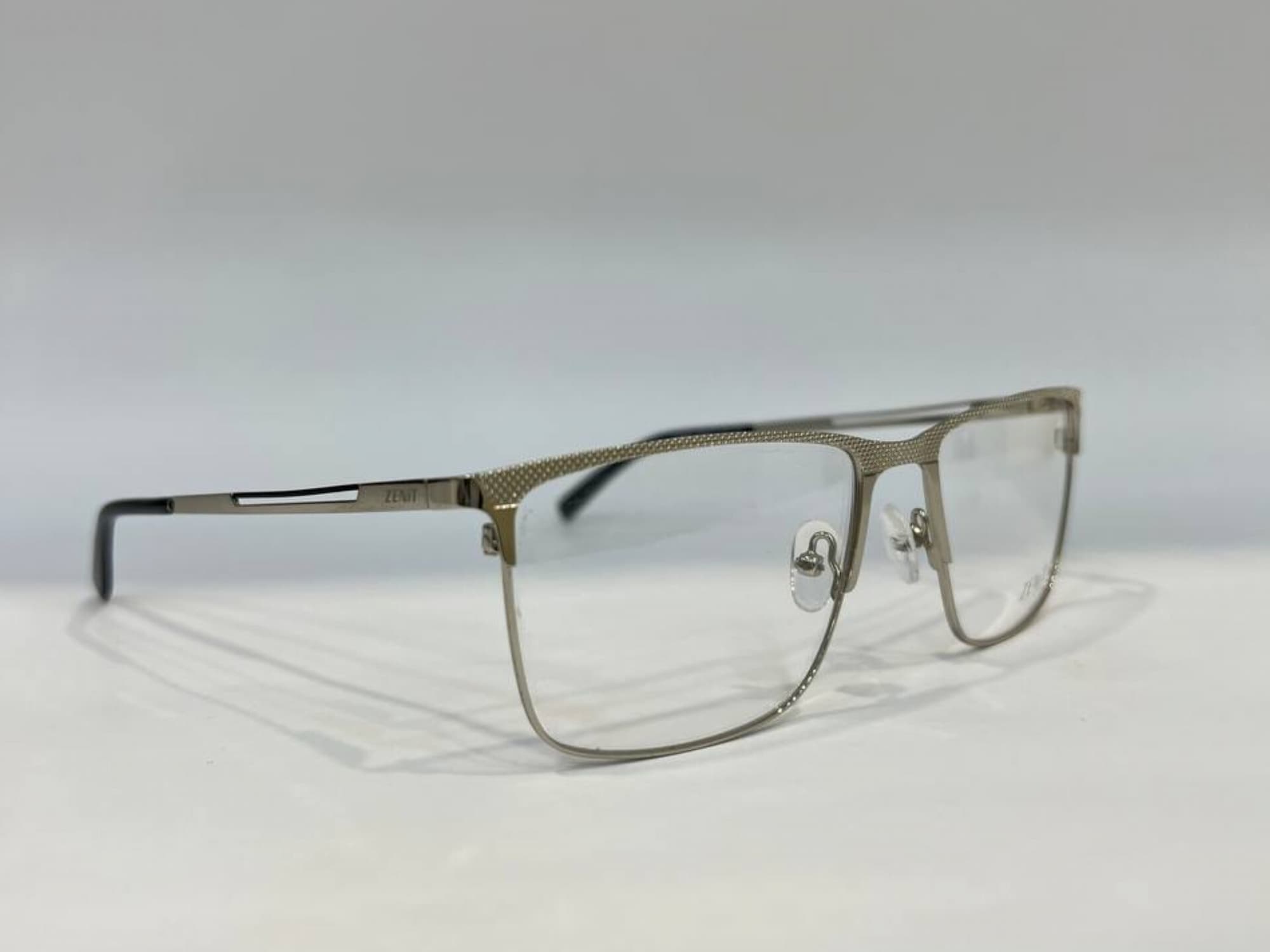 عینک طبی مردانهZENIT مدلLC052F — تصویر ۴