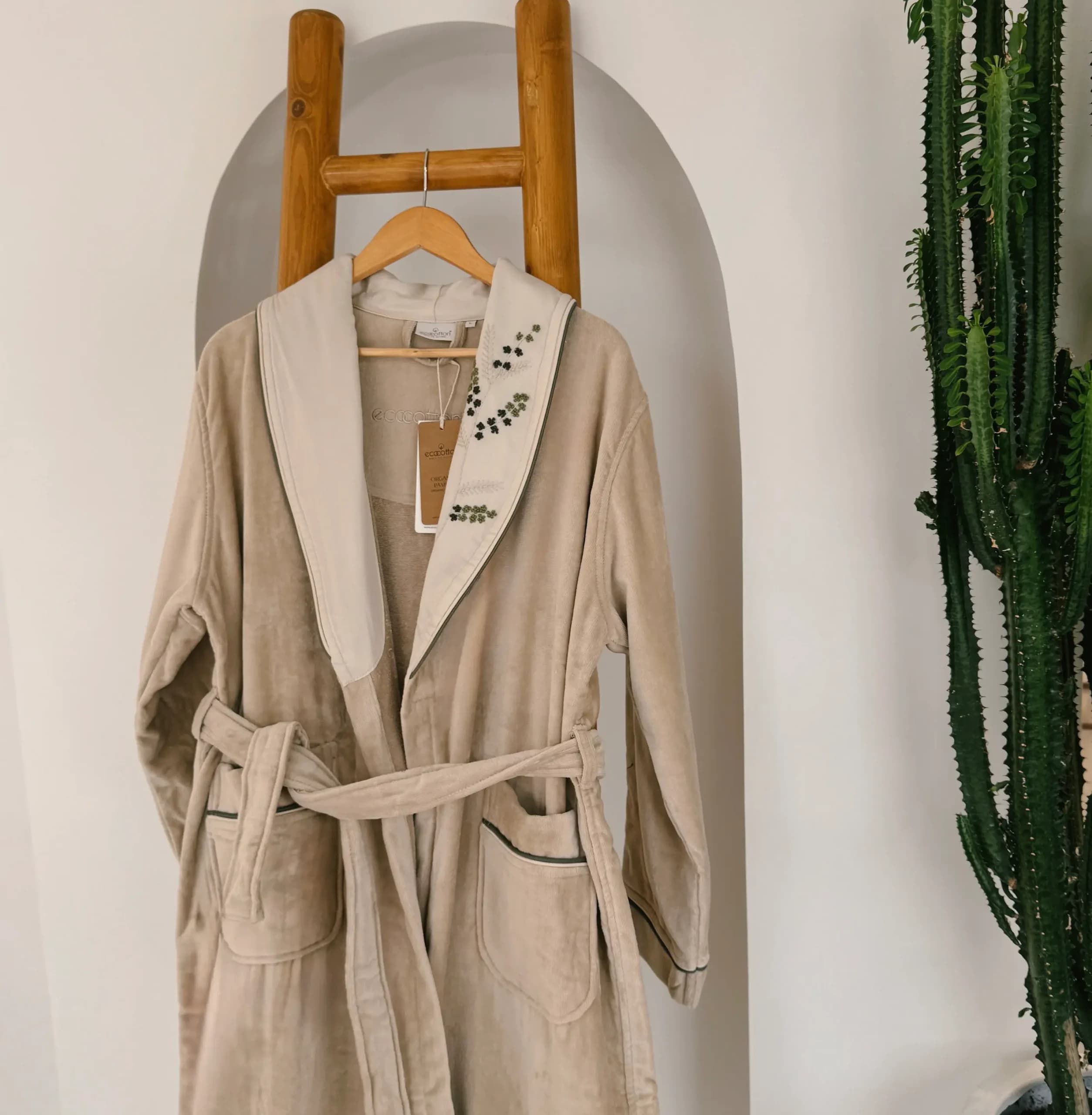 ست حوله تن پوش 4 تکه زنانه برند ecocotton مدل Derin — تصویر ۷