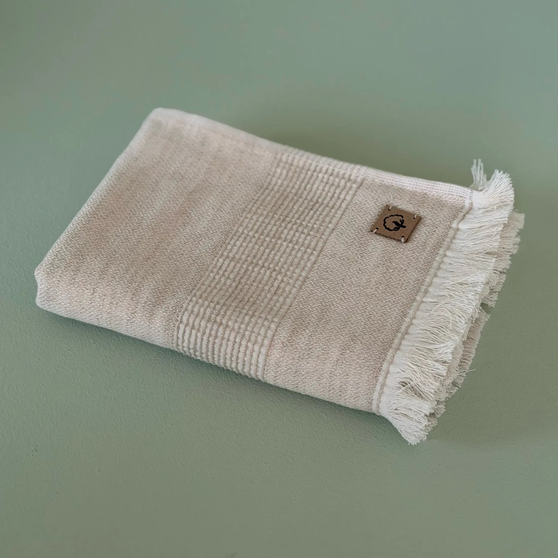 حوله دست و صورت Hasna برند ecocotton سایز 90*50 — تصویر ۲