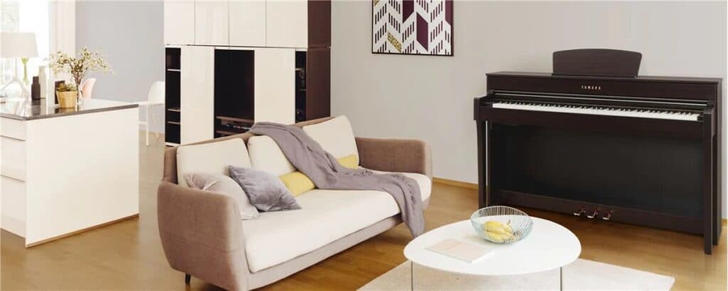 پیانو دیجیتال Digital Piano Yamaha CLP 635 — تصویر ۸