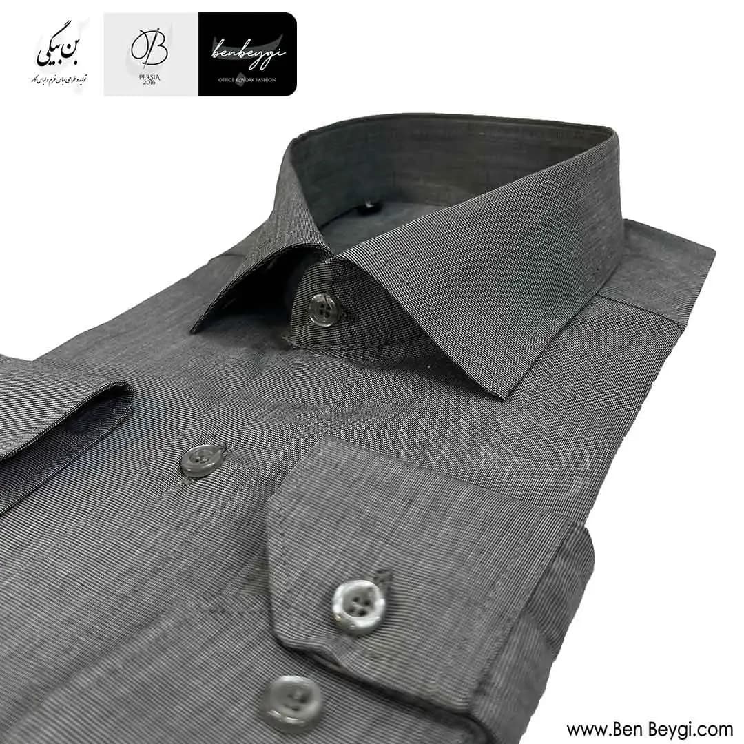 پیراهن مردانه پارچه آرو آکسفورد رنگ طوسی ذغالی یقه برگردان آستین بلند کد 26630 — تصویر ۲