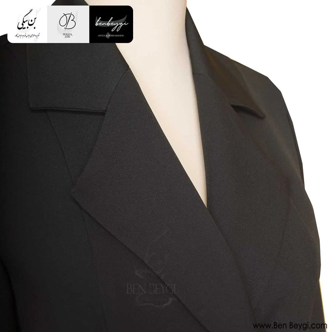 مانتو اداری مشکی چهار دکمه روهمگرد دار پارچه مازراتی کد 26416 — تصویر ۴