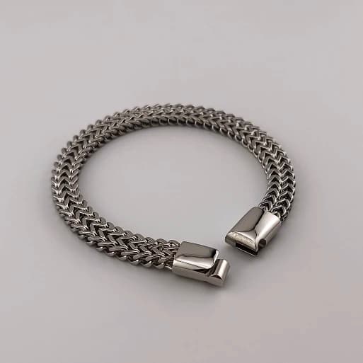 دستبند کارتیر سیاه قلم دوبل مردانه کد dsd23690 گالری موژان حیدری