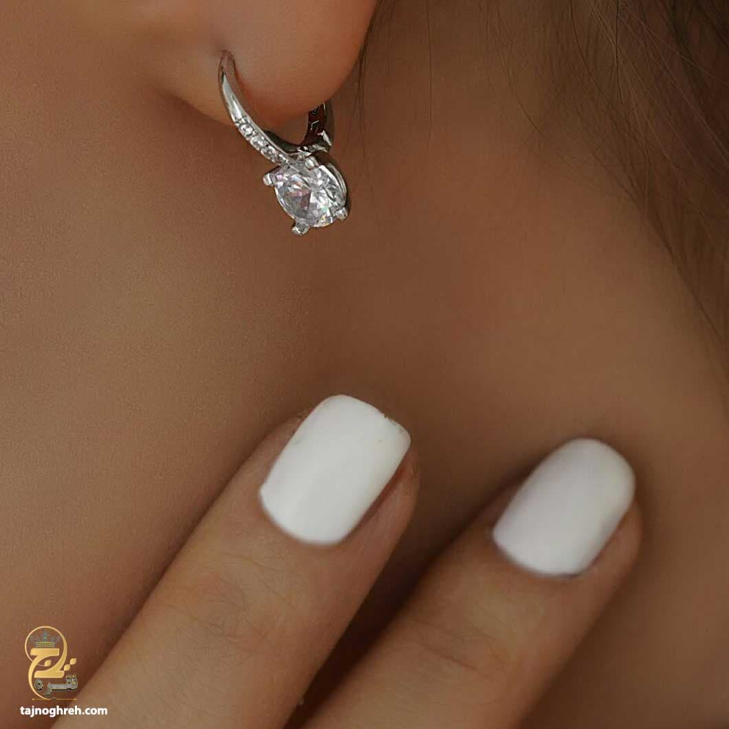 گوشواره نقره حلقه ای کوچک نگین دار مدل ESW E46