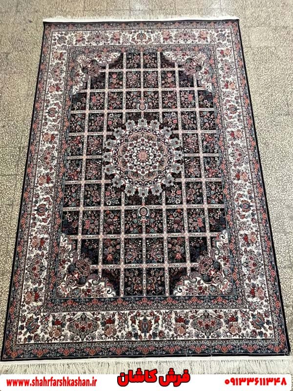 فرش 700 شانه خشتی طرح گلسار سرمه ای