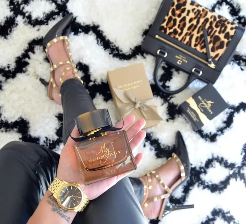 عطر ادکلن باربری مای باربری بلک زنانه اصل — تصویر ۳