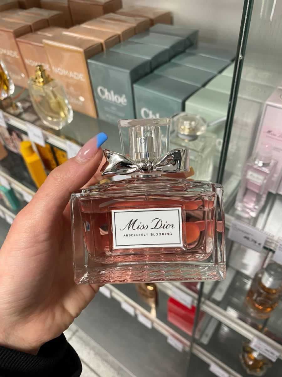 عطر ادکلن دیور میس دیور ابسولوتلی بلومینگ زنانه اصل — تصویر ۶