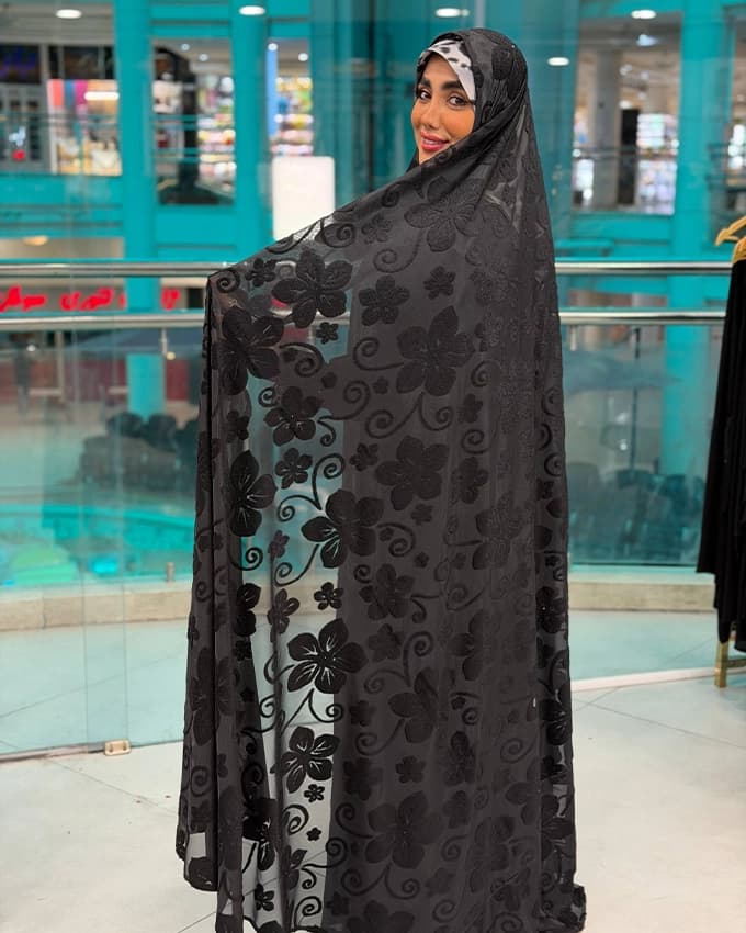 چادر دوخت سنتی ایرانی مخمل گیپور گل برجسته 11