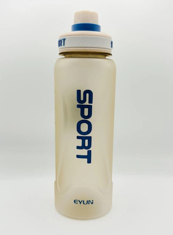 قمقمه ورزشی ایون (EYUN) مدل SPORT کد 5006 ظرفیت 900 میلی‌لیتر (درب پیچی) — تصویر ۴