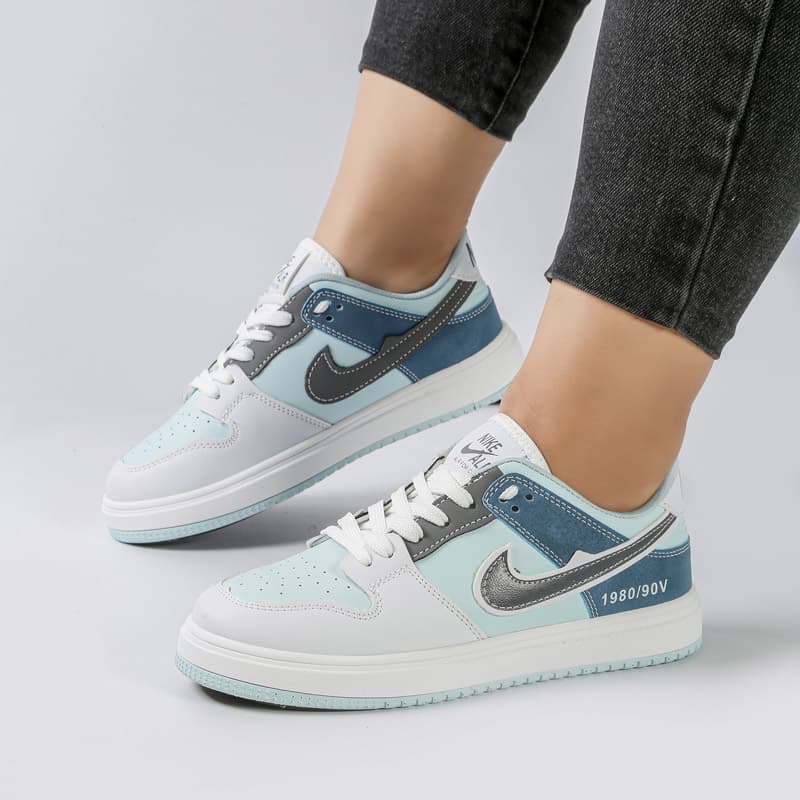 کفش و کتانی زنانه مدل نایک NIKE AIR رنگ آبی طوسی کد M1362 — تصویر ۲