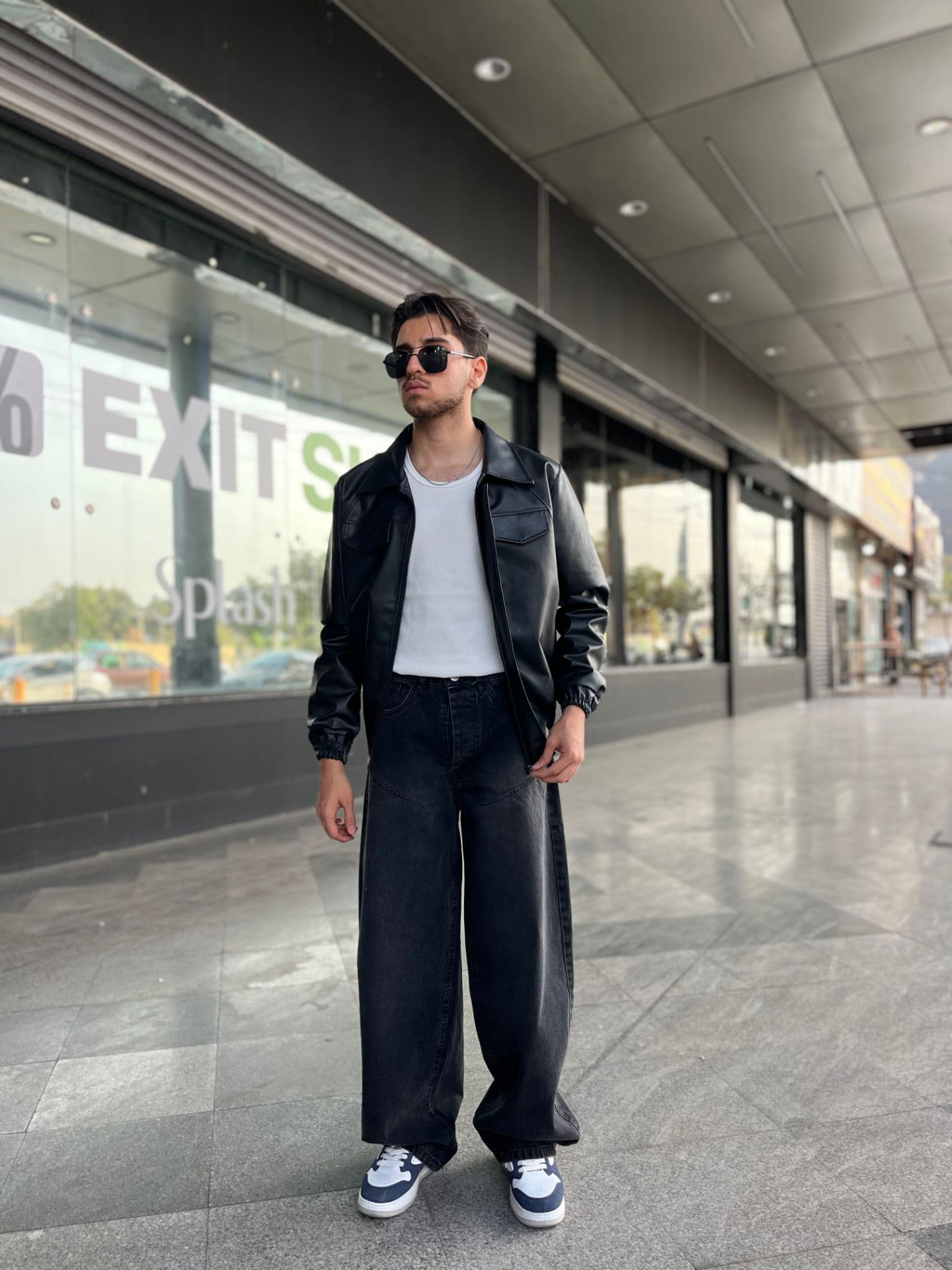 جکت چرم باکسی — تصویر ۲