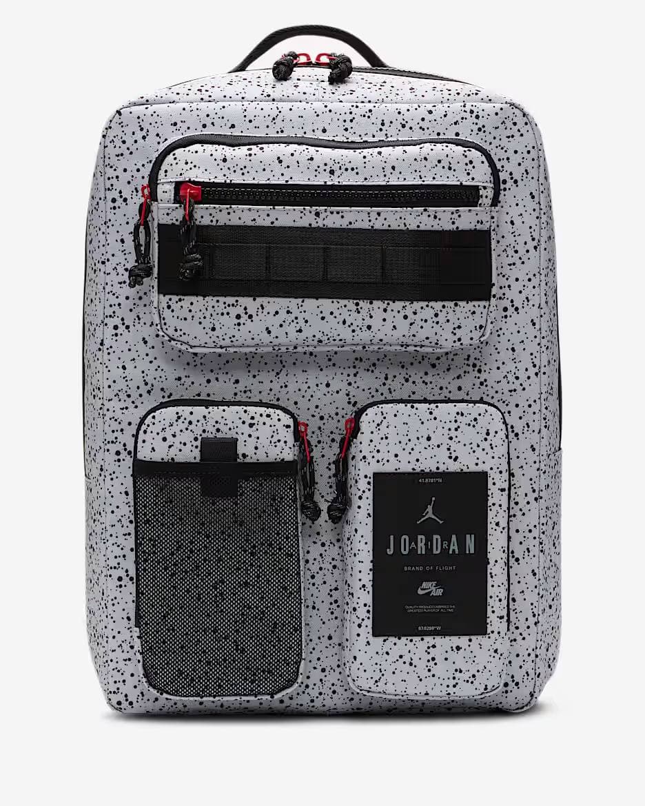 کوله پشتی و ساک ورزشی ایر جردن air jordan hesi backpack