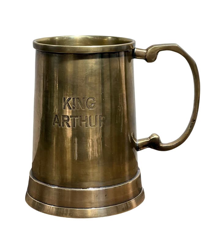 ماگ برنجی طرح King Arthur