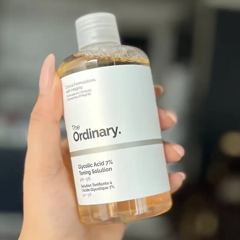 تونر لایه بردار و روشن کننده گلیکولیک اسید اوردینری The Ordinary — تصویر ۴