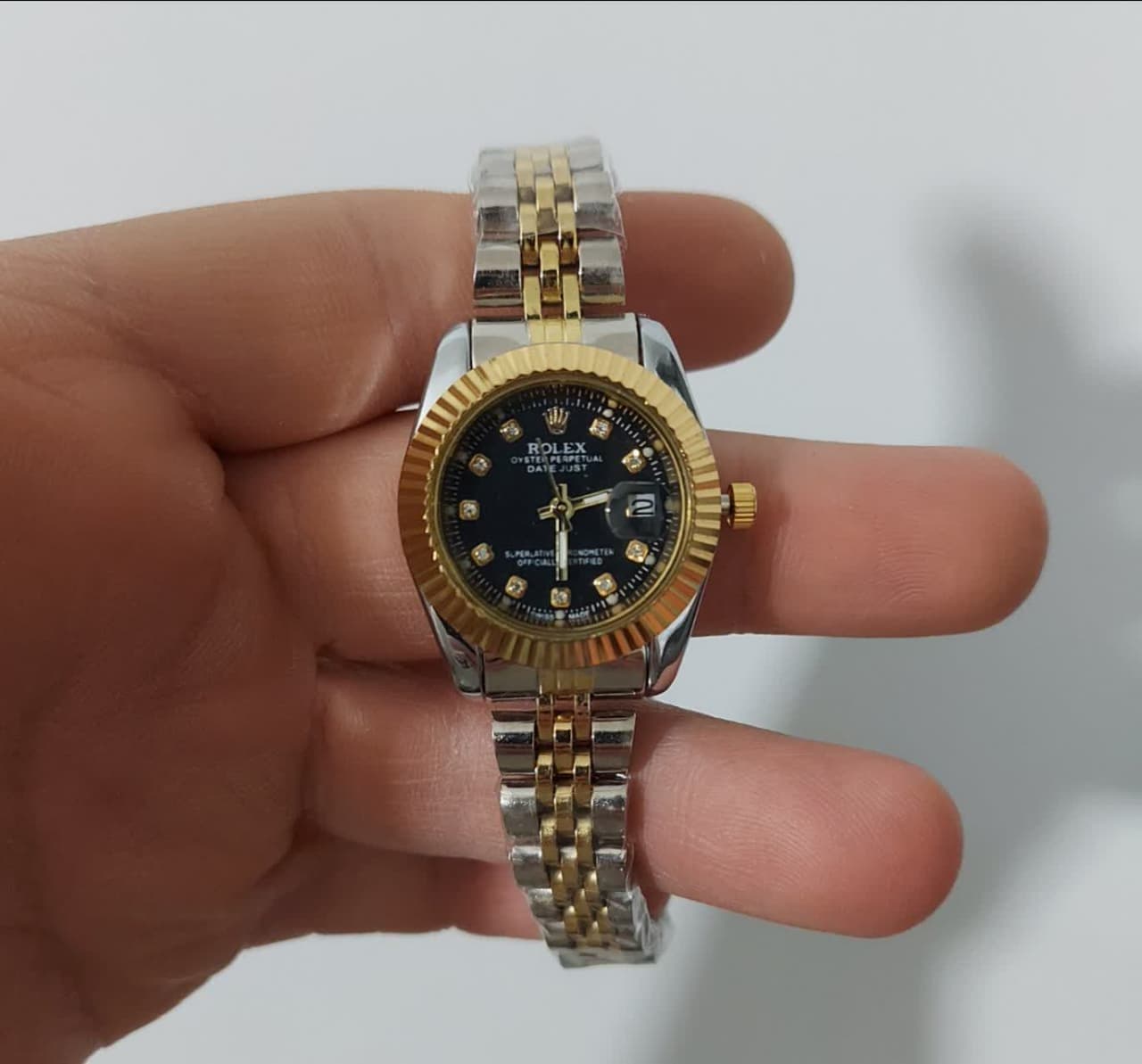 ساعت مچی زنانه رولکس rolex صفحه مشکی — تصویر ۲