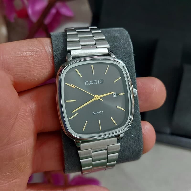 ساعت مردانه کاسیو Casio نقره ای همراه دستبند و حلقه انگشتر — تصویر ۹