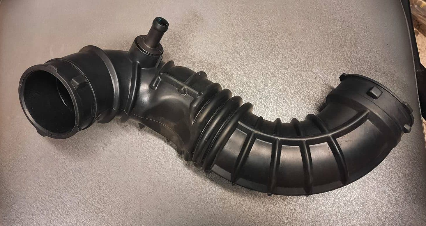 لوله خرطومی هواکش سراتو 281301H050 GENUINEPARTS