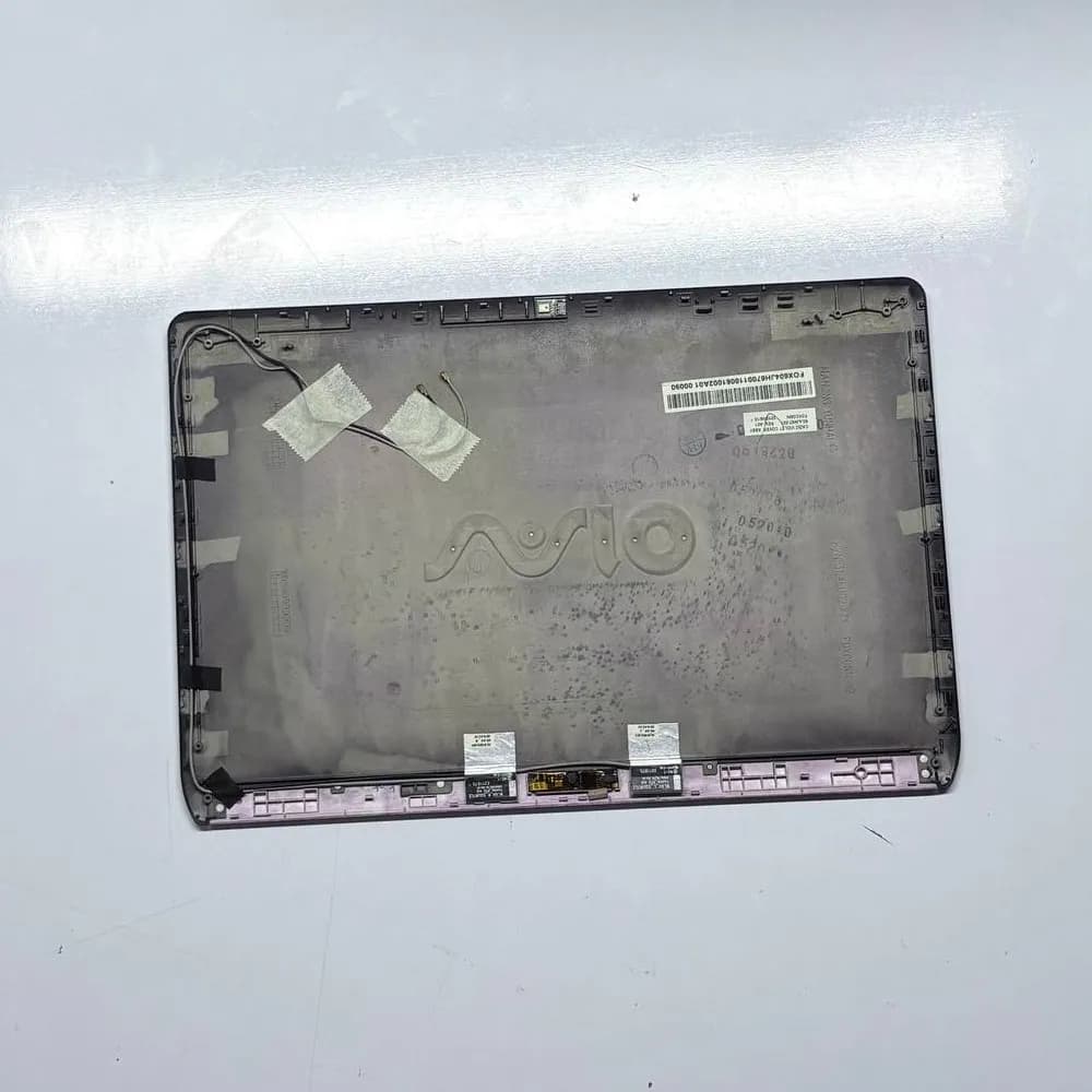 قاب پشت ال سی دی لپ تاپ سونی SONY VPCY2 – استوک — تصویر ۲