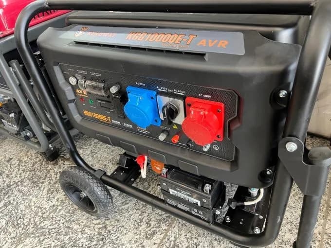 موتور برق 10 کیلووات بنزینی سه فاز تکفاز کینگ وی KGG10000E-T (موتور بزرگ) — تصویر ۸
