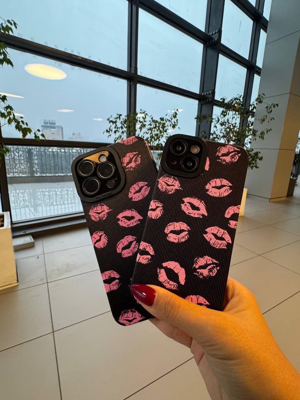 قاب KISS آیفون برای 17 پرو — تصویر ۳