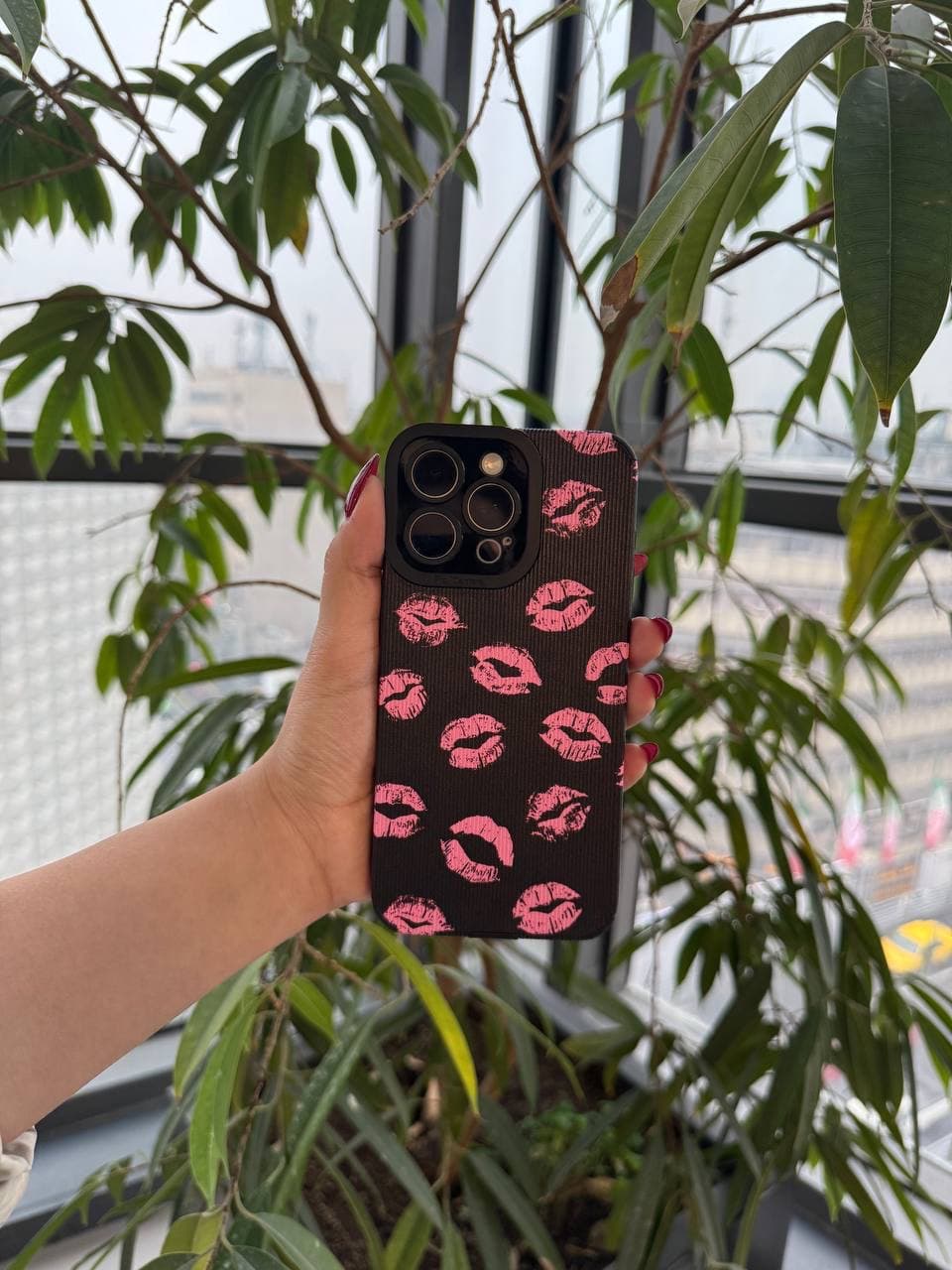 قاب KISS آیفون برای 17 پرو