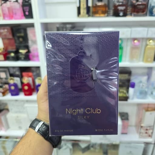 ادکلن کلاب د نایت (Night Club Silky) ادو پرفیوم مردانه حجم 100 میل — تصویر ۲