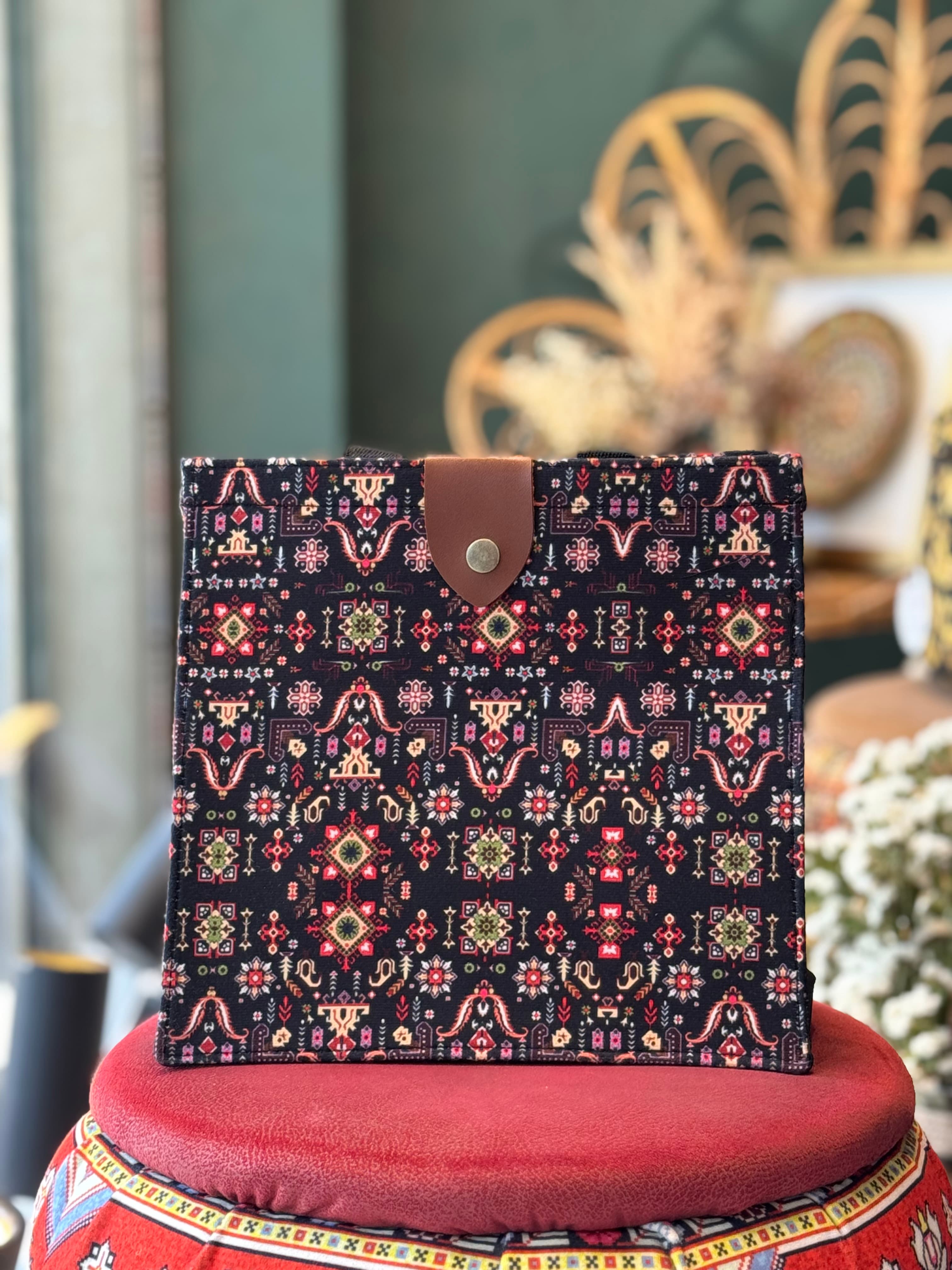 ساک دستی سایه طرح گلیم