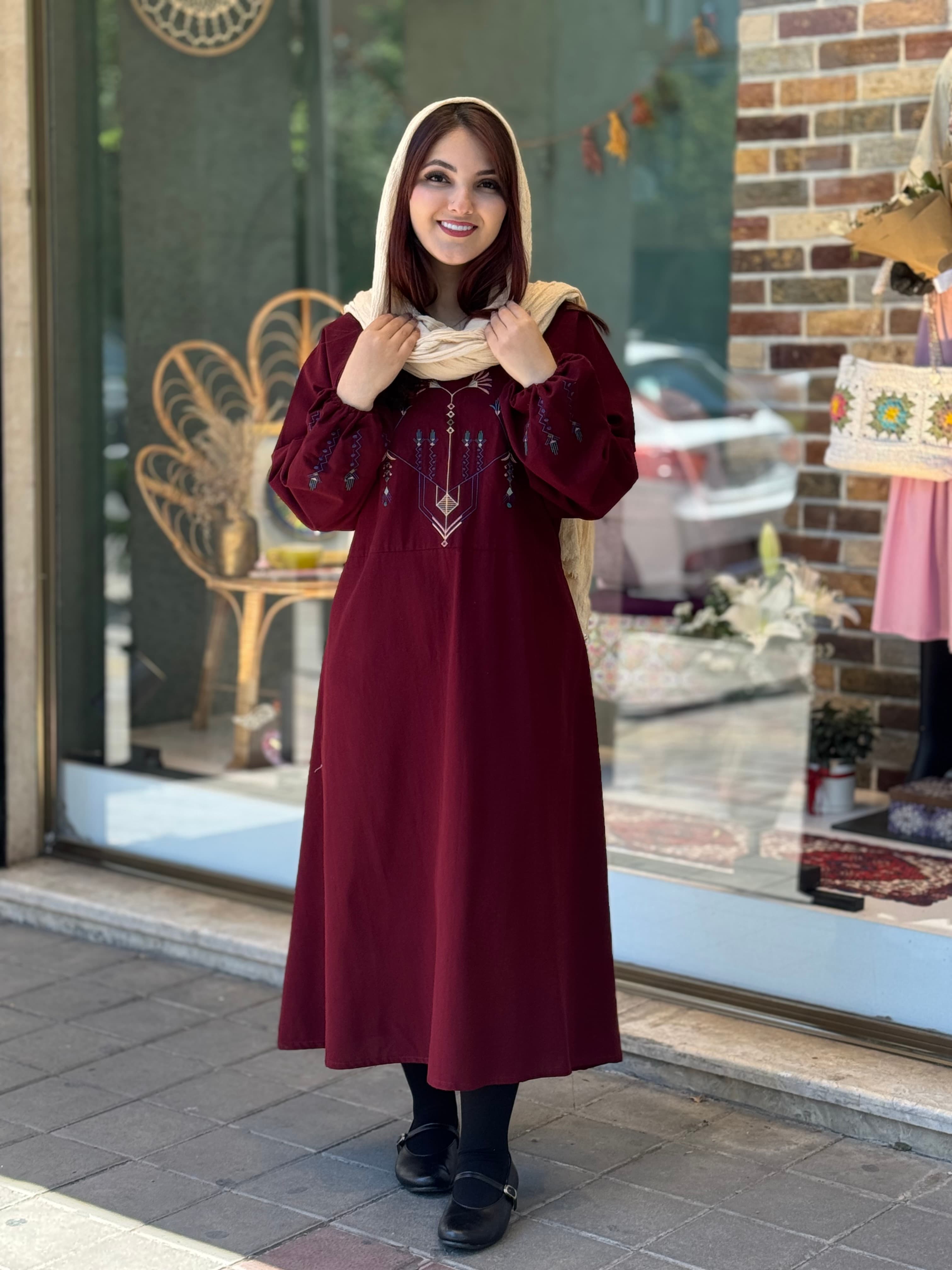 پیراهن سروناز زرشکی
