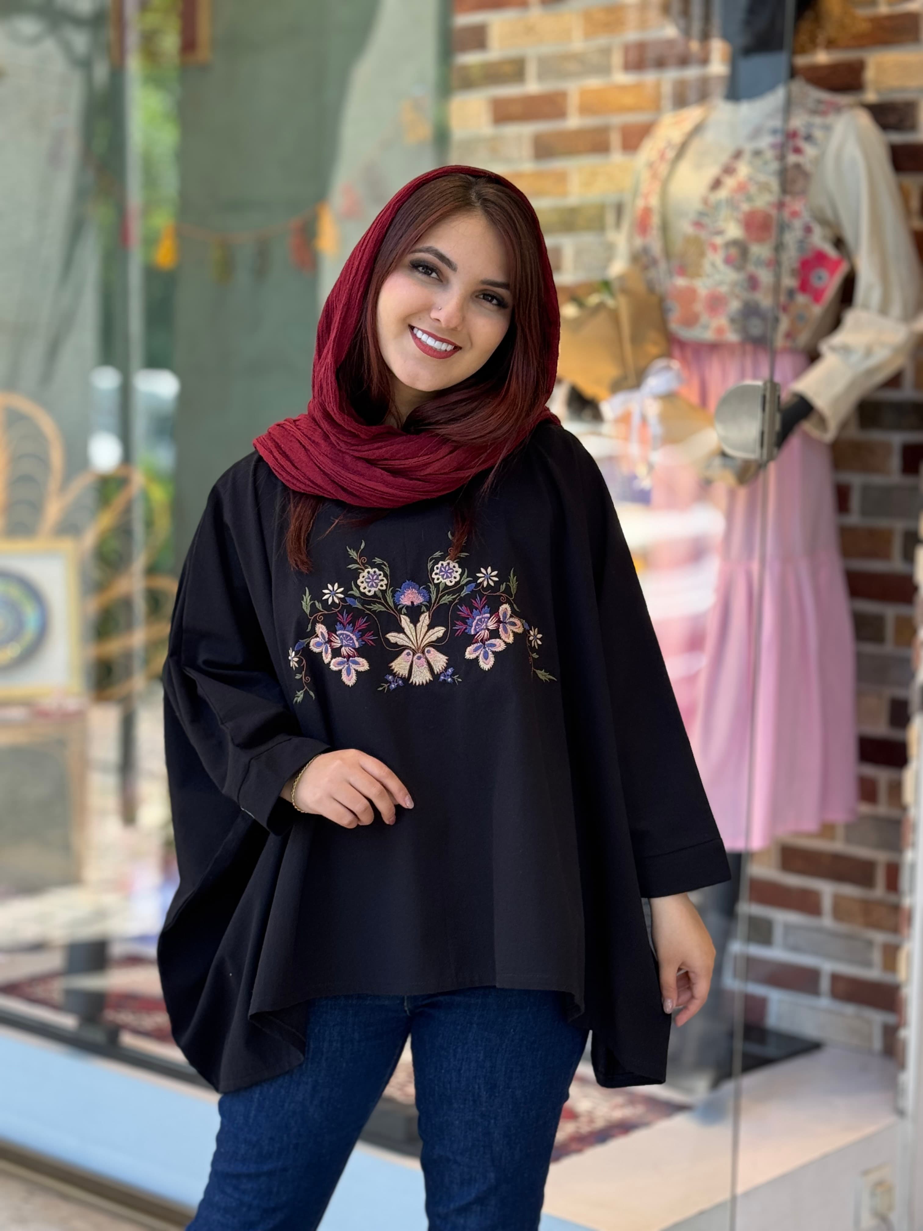 پانچ لیلیوم مشکی — تصویر ۲