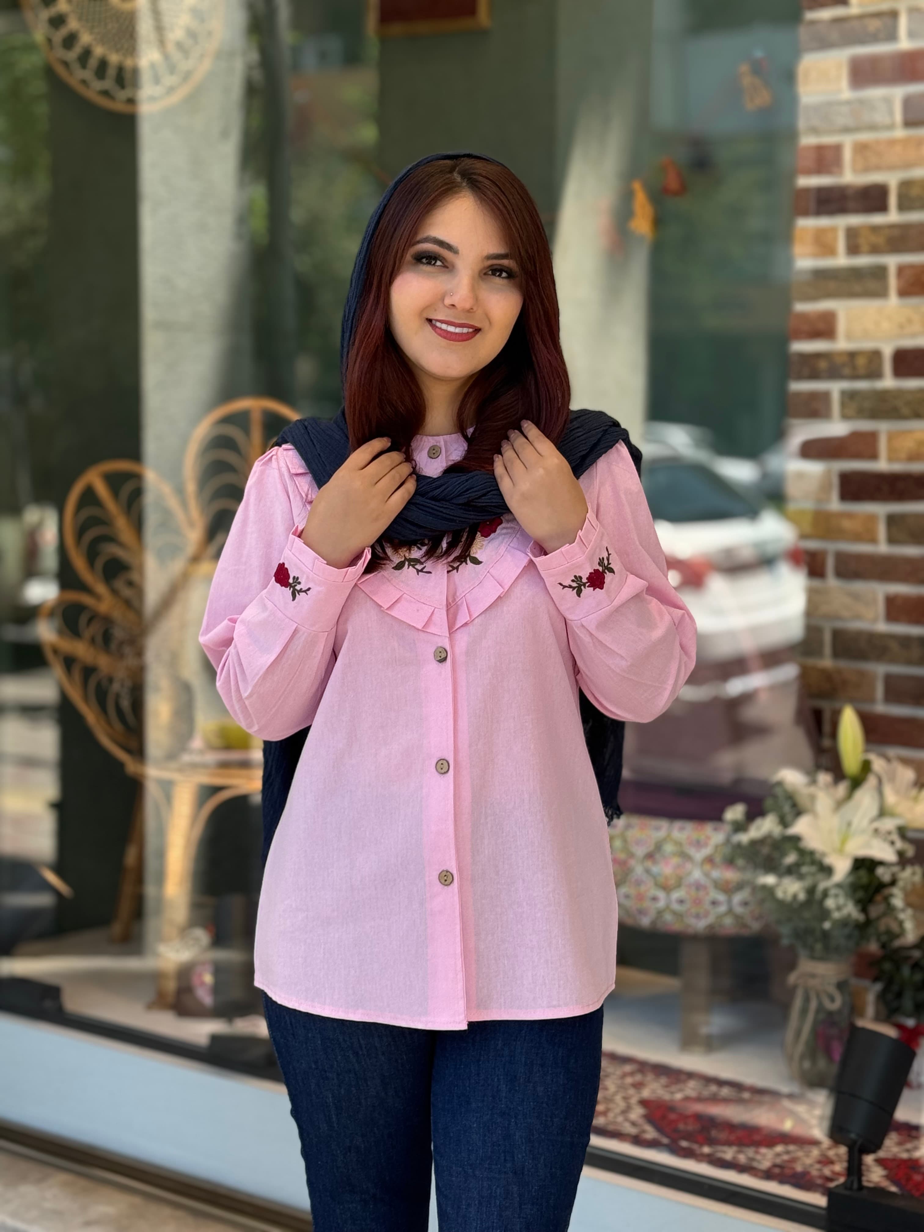 شومیز لاله صورتی