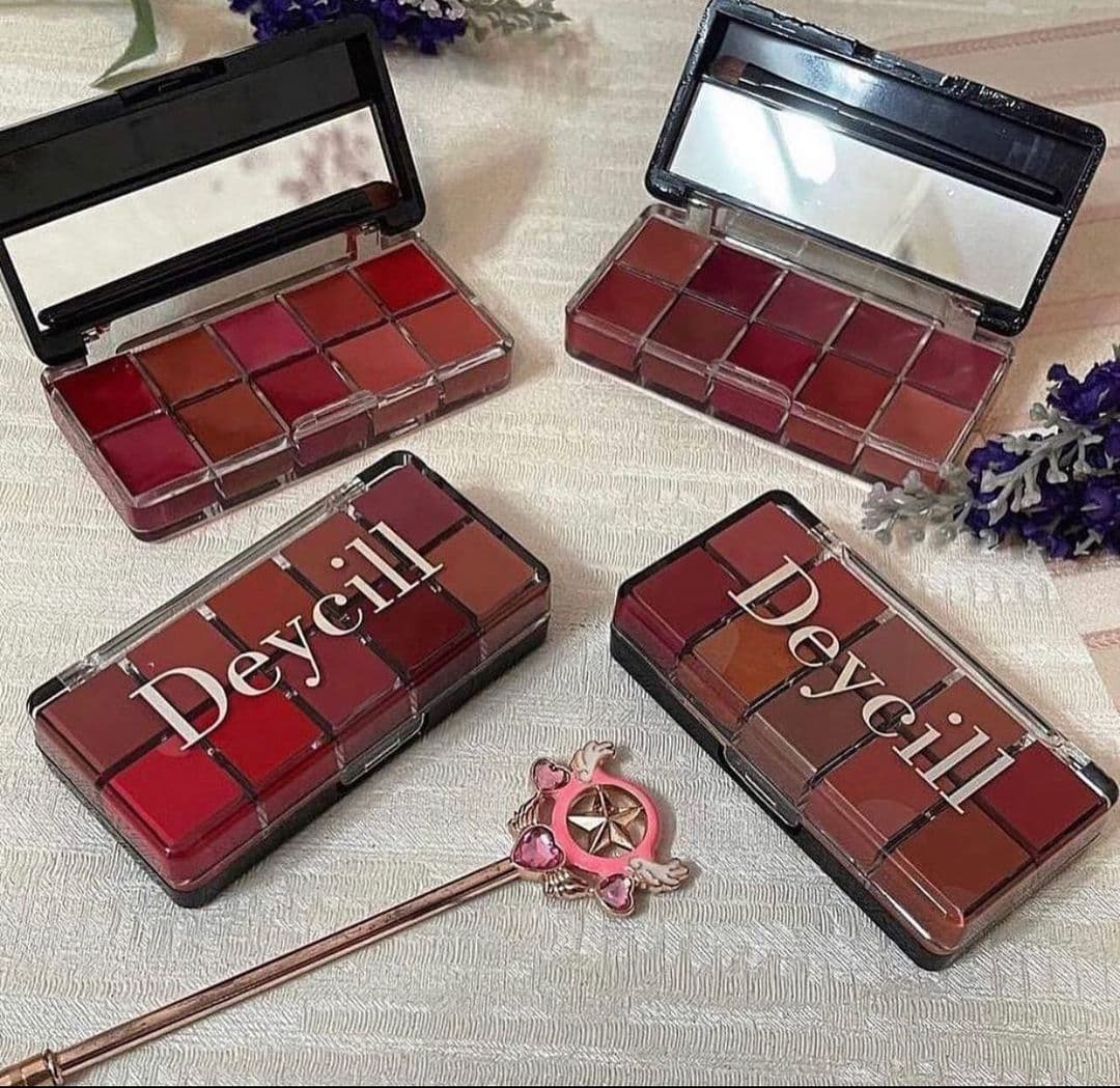 پالت رژلب دایسل deycill