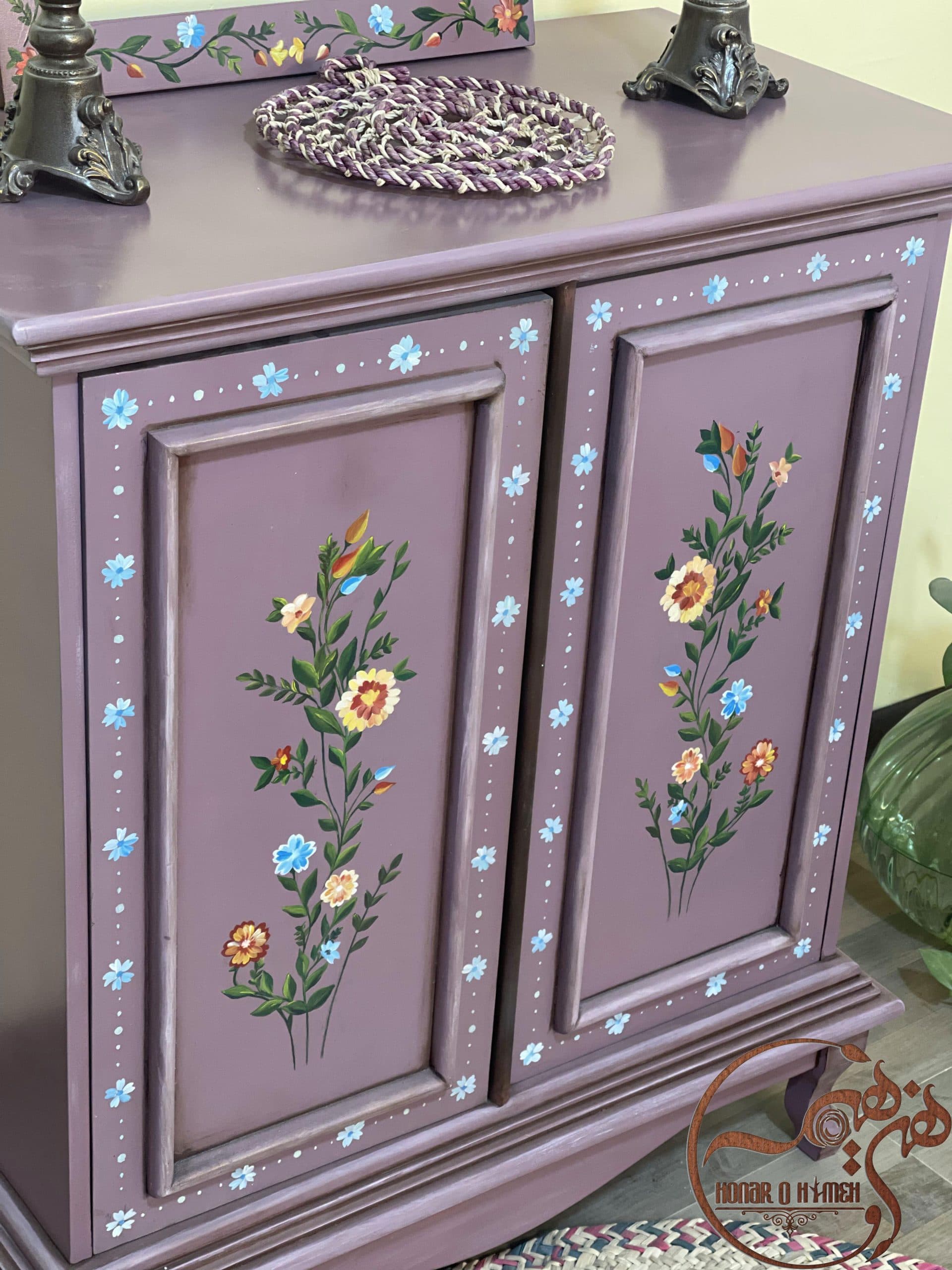 جاکفشی اسرین بنفش — تصویر ۳