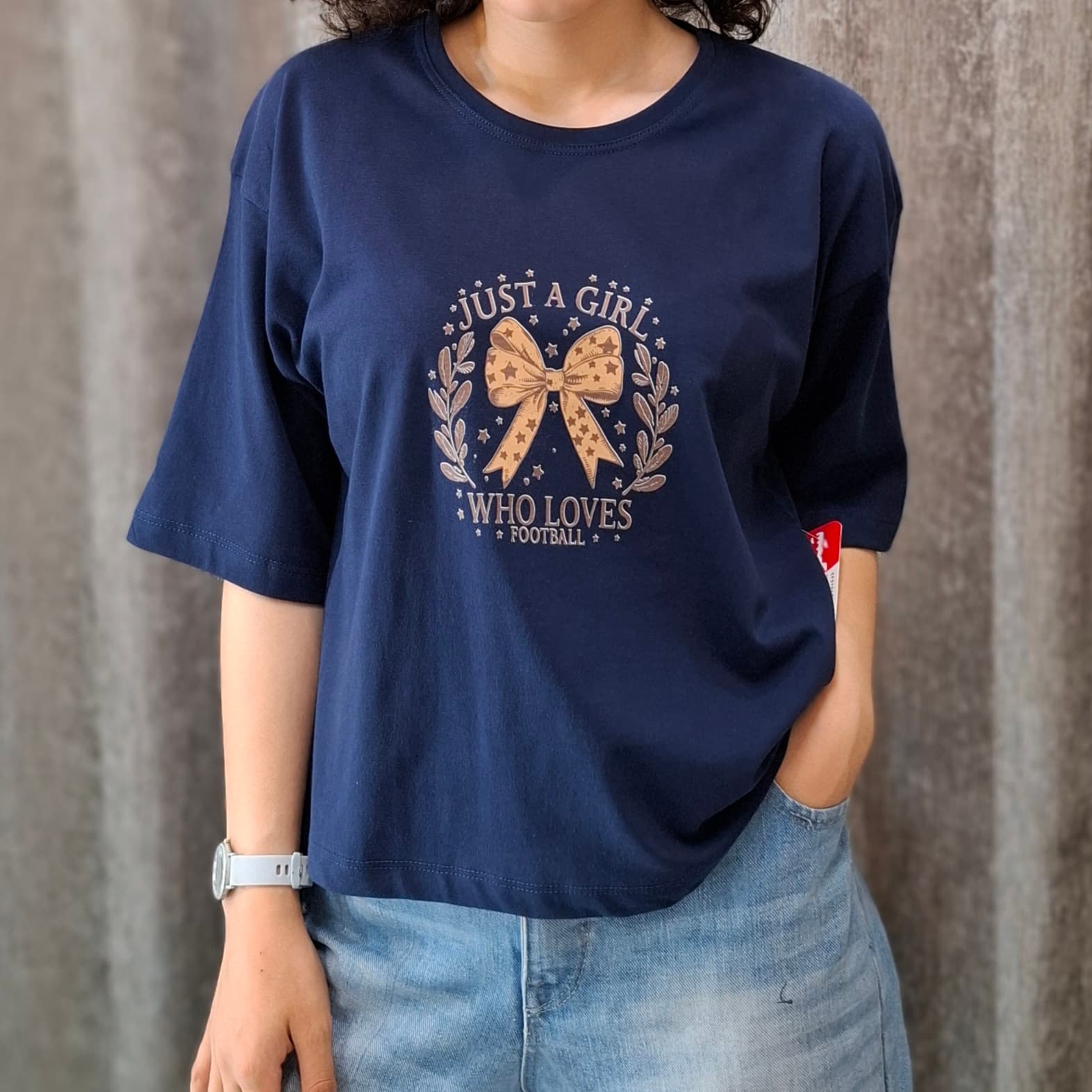 تیشرت کراپ طرح پاپیون (زنانه)