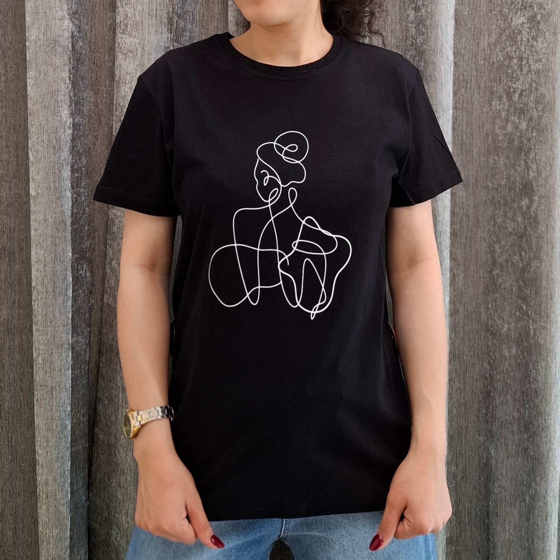تیشرت دخترانه طرح WOMAN (زنانه)