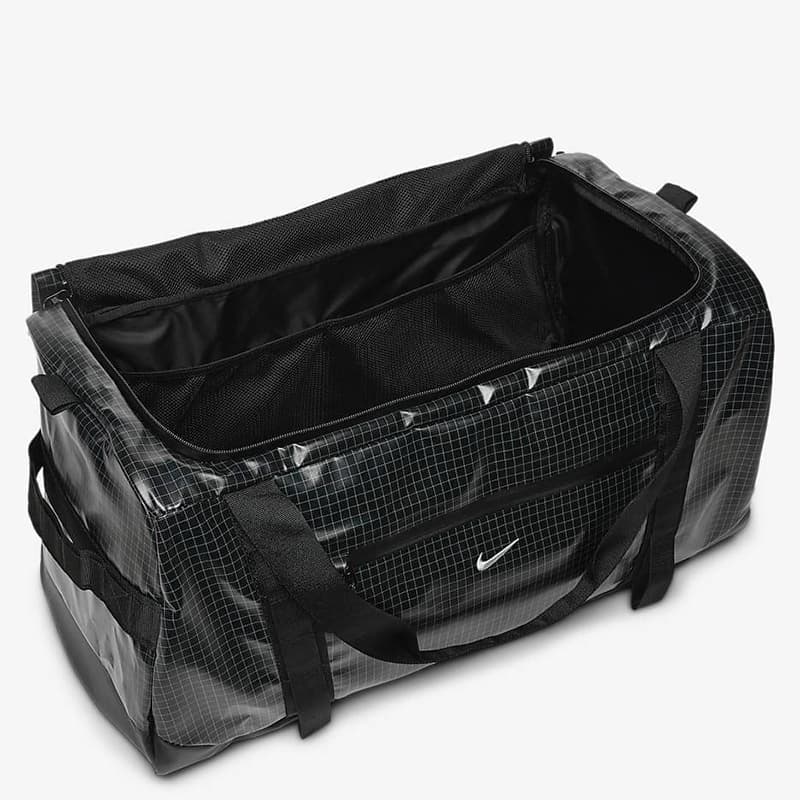 ساک ۵۰ لیتری نایکی مدل Hike Duffel — تصویر ۴