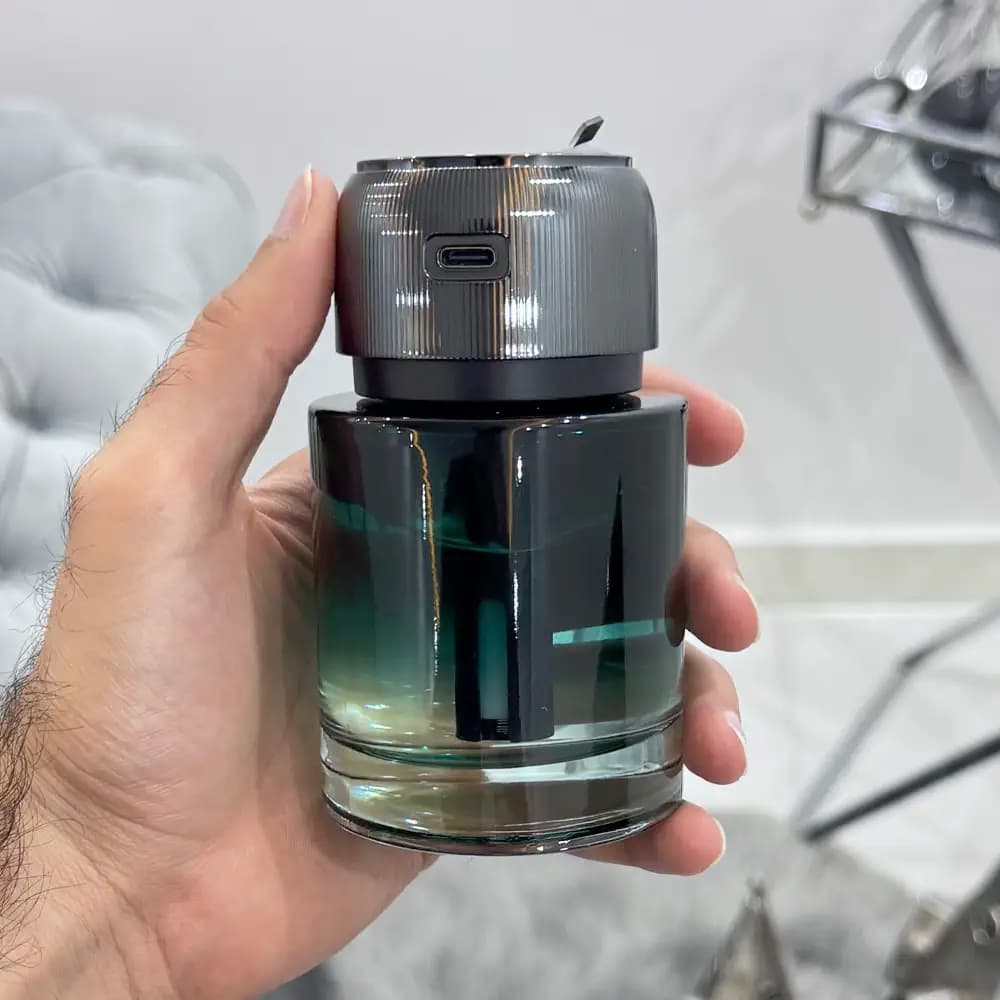 خوشبو کننده هوشمند خودرو همراه چراغ کهکشانی مدل Car Fragrance — تصویر ۲
